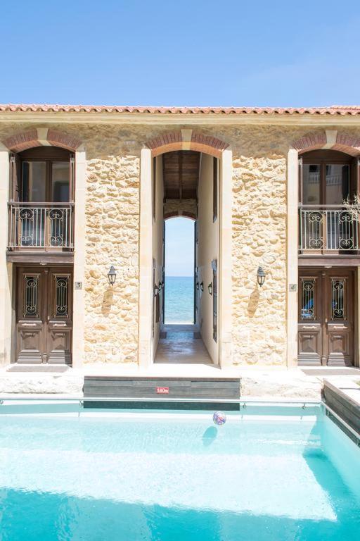 Volakas Beachfront Suites Rethymno Esterno foto